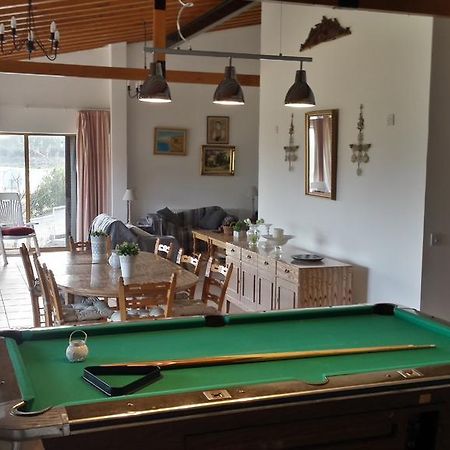 Villa In Moniatis Kamer foto
